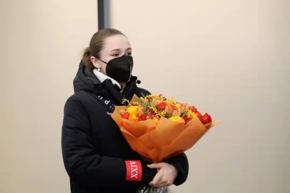动漫撕开内衣